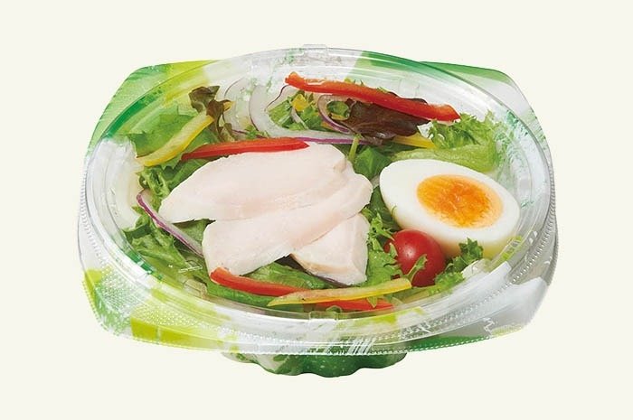 緑色の冷麺容器