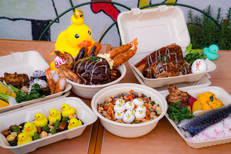 バガス容器のお弁当