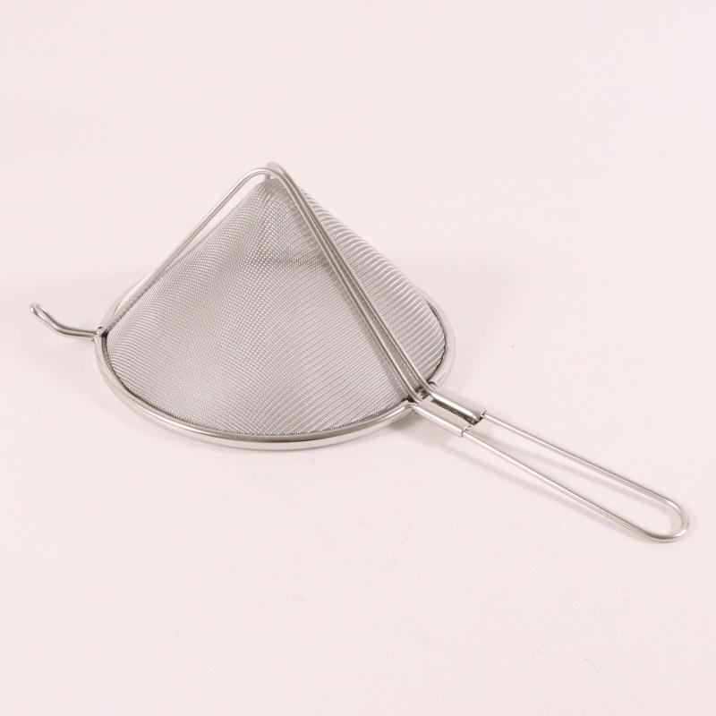 調理用品 18-8とんがりシノア 15cm