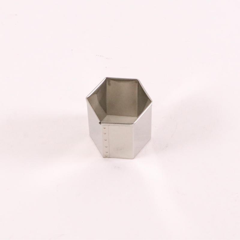 製菓用型 たかもりの18-8パテ抜 亀甲 No.5 43mm たかもり