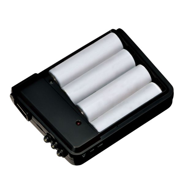 防災用品 備えて安心 乾電池式充電器 2708281
