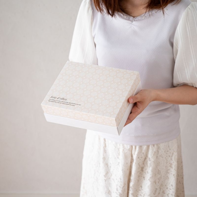 ギフト箱 ヨーロピアンギフトBOX クリーム-XS(10枚) ヘッズ