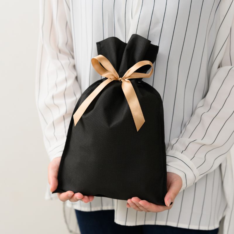 不織布袋 不織布リボン付バッグブラック-S(10枚) ヘッズ