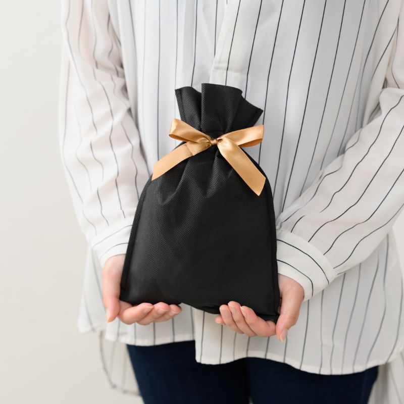 不織布袋 不織布リボン付バッグブラック-SS(10枚) ヘッズ