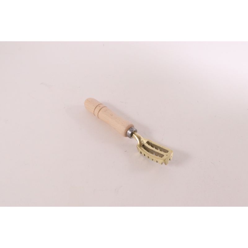 真鍮ウロコ取り 小 星三製作所