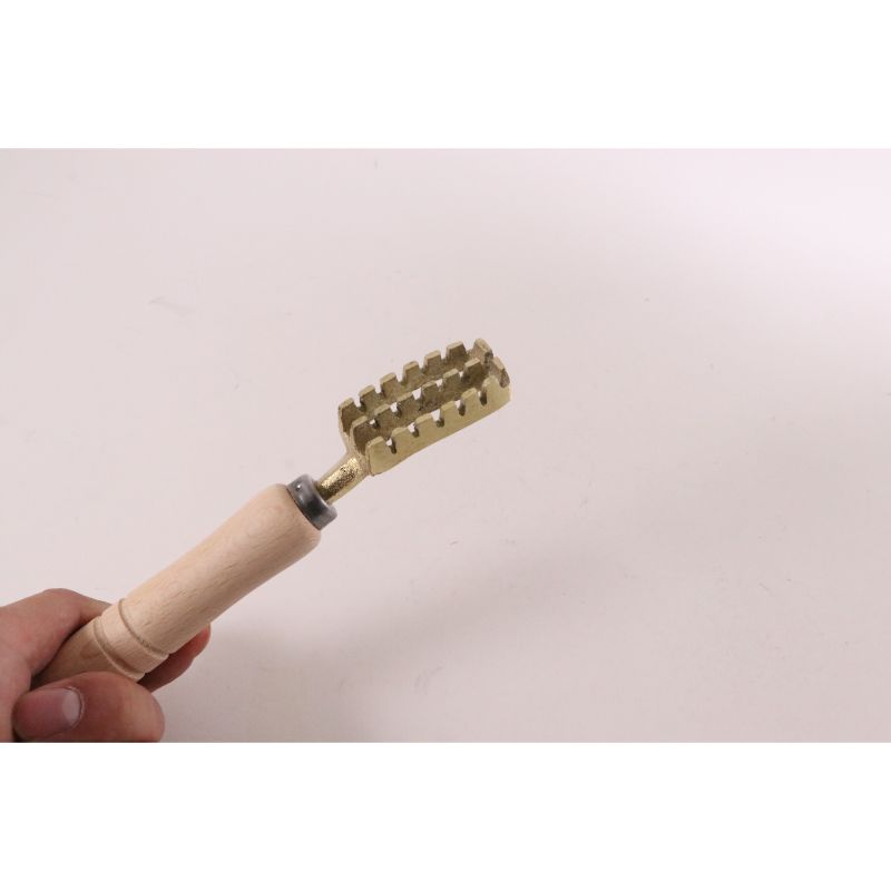 真鍮ウロコ取り 小 星三製作所