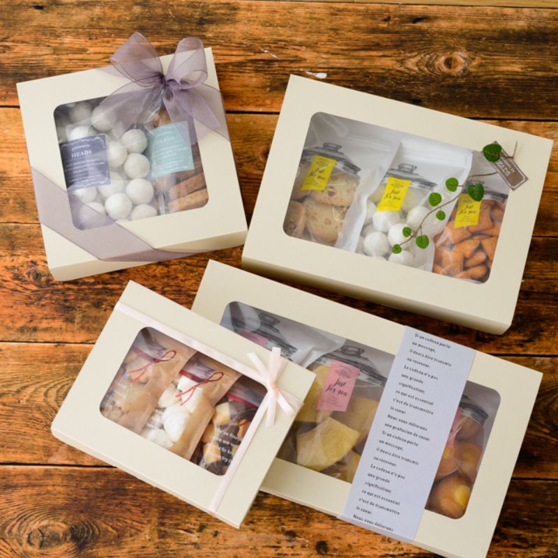 ギフト箱 無地窓付ギフトボックス アイボリー-S(10枚) ヘッズ