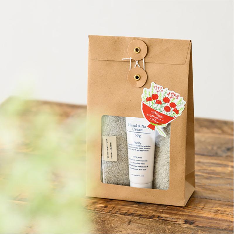 ギフト資材 MA-36S 母の日シール-36/カーネーションブーケ(100枚) ヘッズ