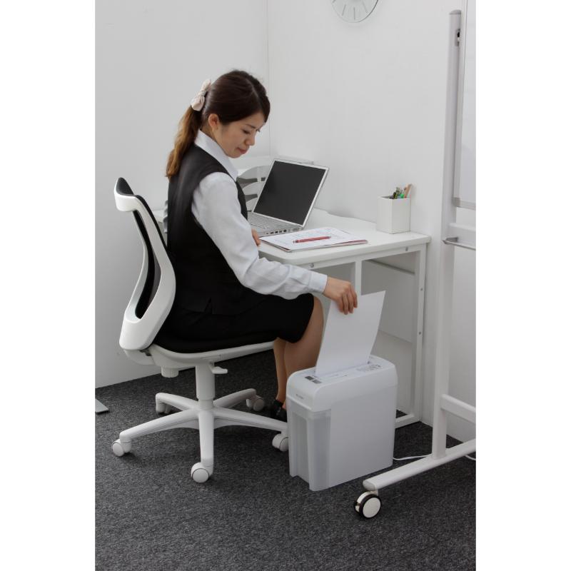 事務用品 シュレッダーP5HCS アイリスオーヤマ