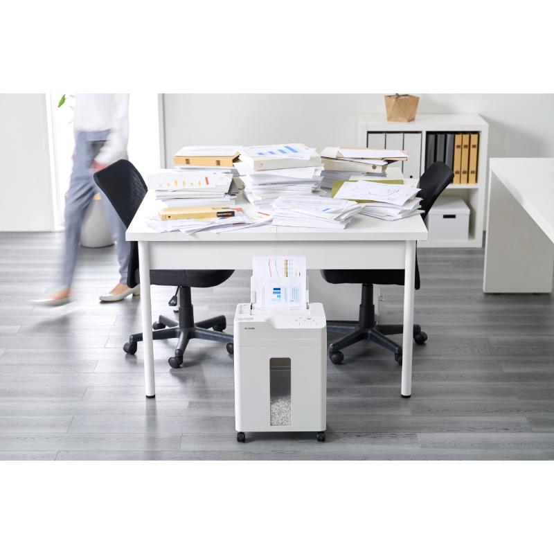 事務用品 オートフィードシュレッダーAFSB60C-W アイリスオーヤマ