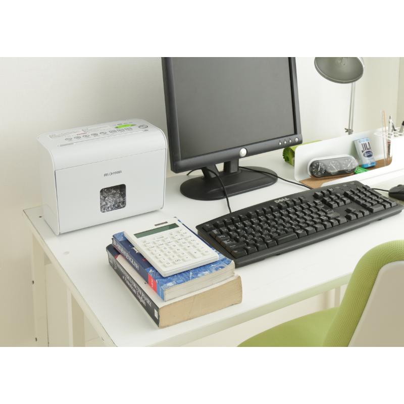 事務用品 細密ホームシュレッダーHS4SC アイリスオーヤマ