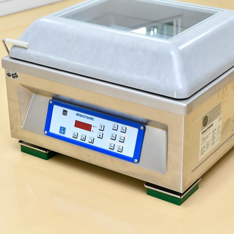 【防災】転倒防止用品 ゲルダンパー 硬度65 100×100×25mm エクシール