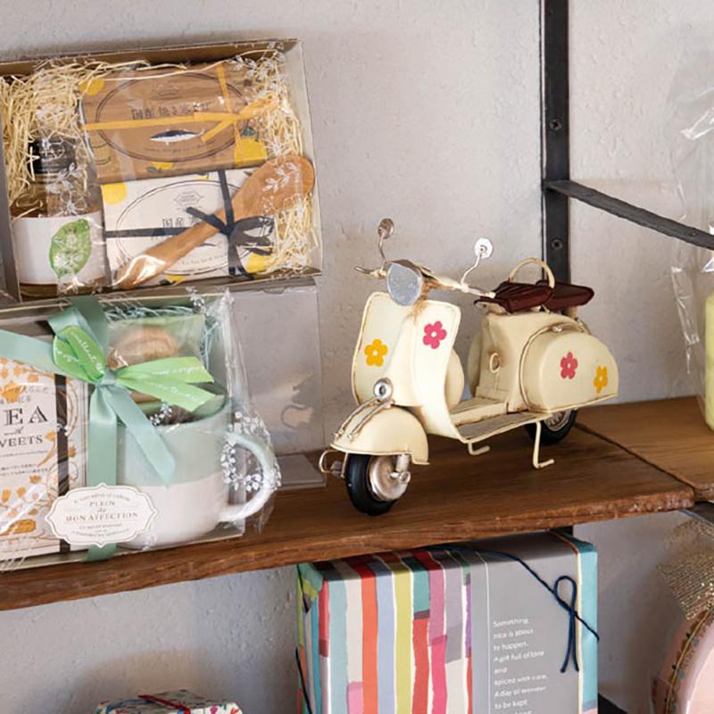 ディスプレイ雑貨 BRZ-INT7 インテリアブリキスクーター-7 ヘッズ