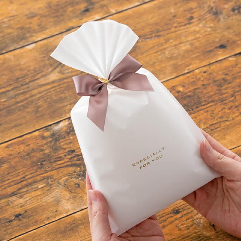 ギフト資材 BE-YT1 サテンリボンワイヤータイベージュ-1(50個) ヘッズ