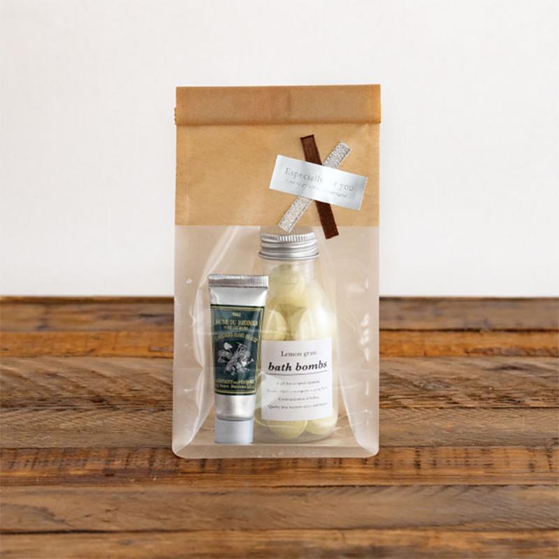 ラッピング用品 MKR-4WP 無地クラフト窓付角底袋-4/ワイヤー付(30枚) ヘッズ