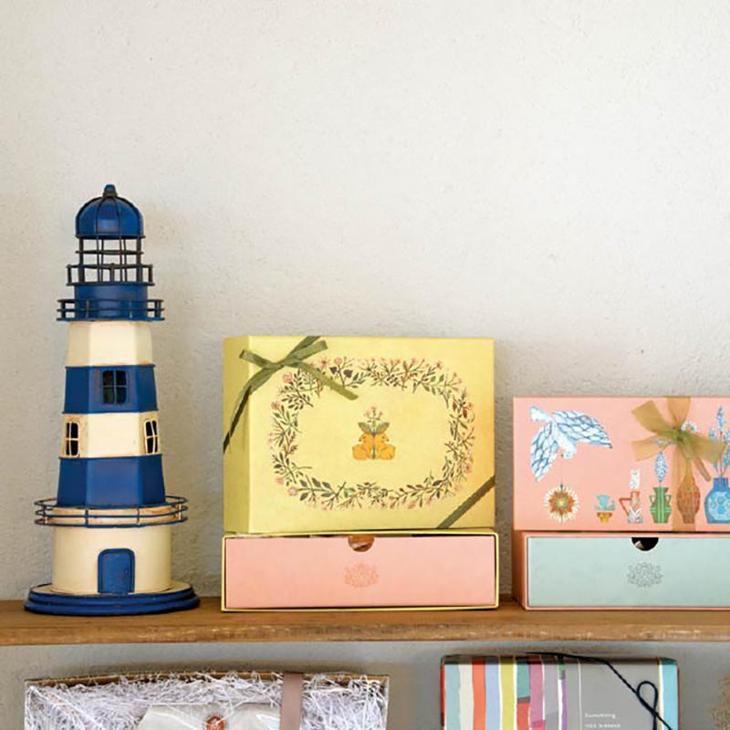 ディスプレイ雑貨 BRZ-INT10 インテリアブリキ灯台-10 ヘッズ