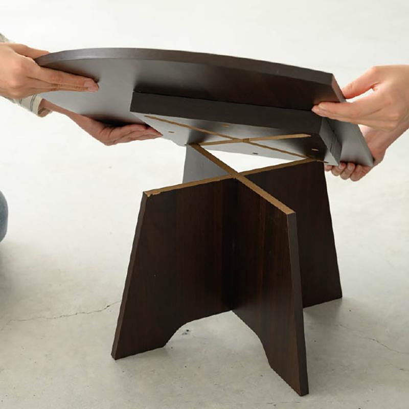 陳列備品 ZYU-TBL2 卓上ディスプレイテーブル-2/馬蹄型 ヘッズ