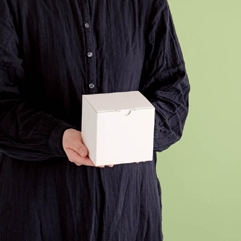 ギフト箱 MOW-GB5 無地オフホワイトギフトボックス-5(10枚) ヘッズ