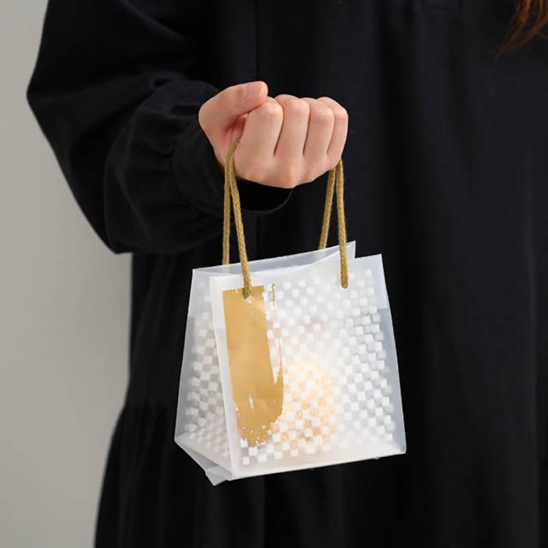 ラッピング用品 IM-2B 市松柄キューブバッグ-2(20枚) ヘッズ