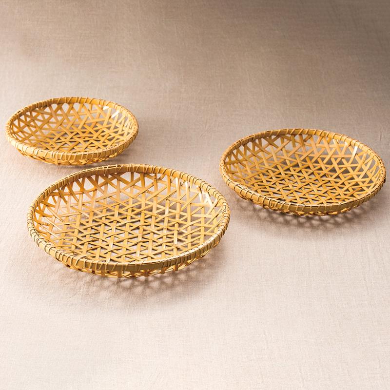 竹かご 晒麻の葉皿(並)小 萬洋